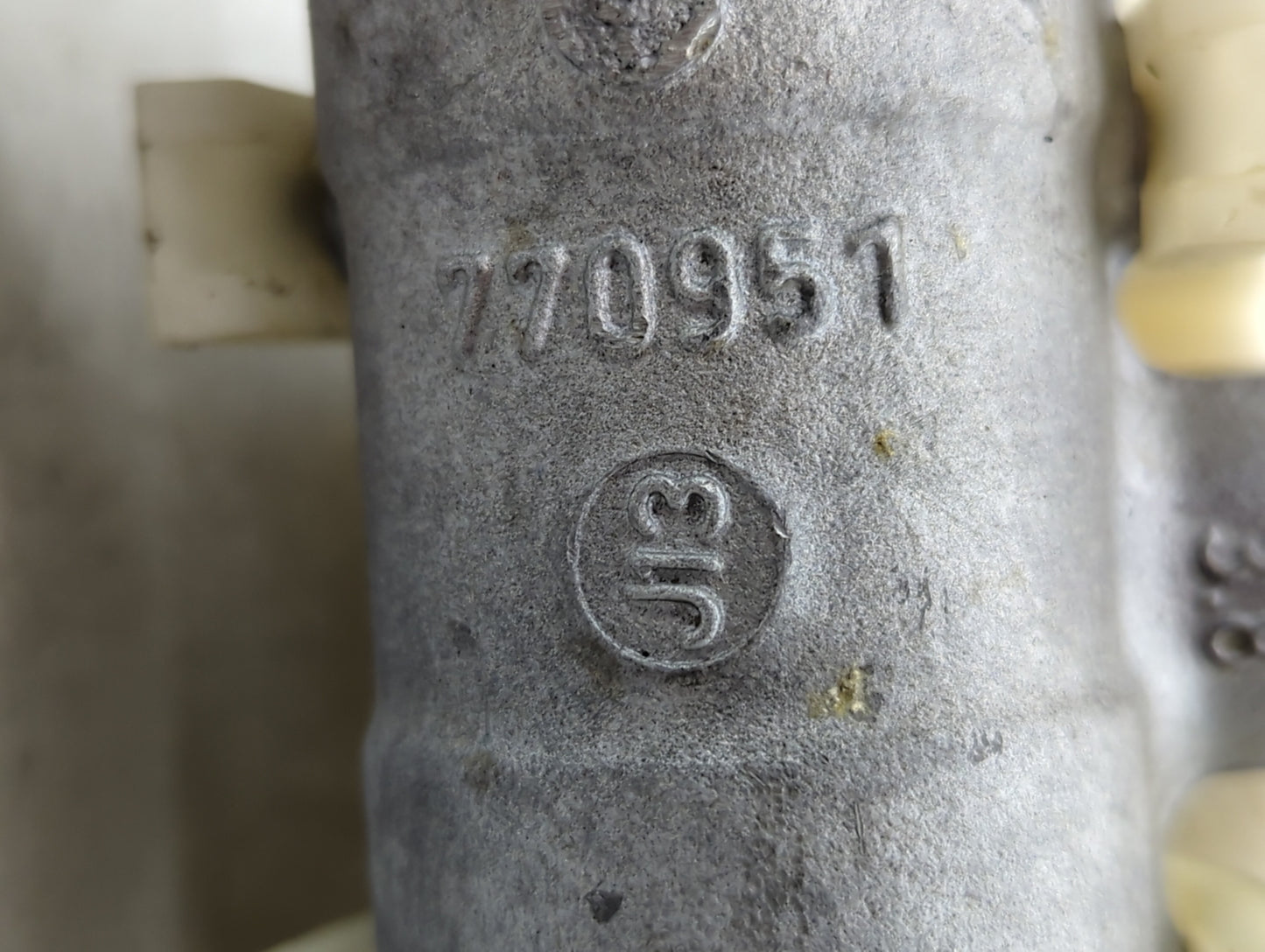 2014 Dodge Journey Brake Master Cylinder 610489 - Oemusedautoparts1.com