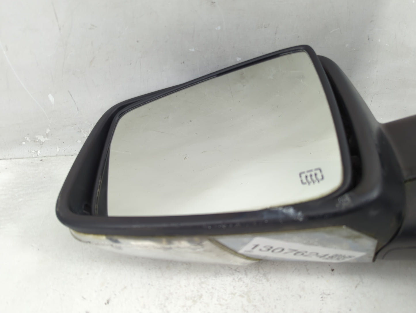 2014 Dodge Ram 1500 Driver Side View Mirror - Left Door Mirror OEM Used - Oemusedautoparts1.com