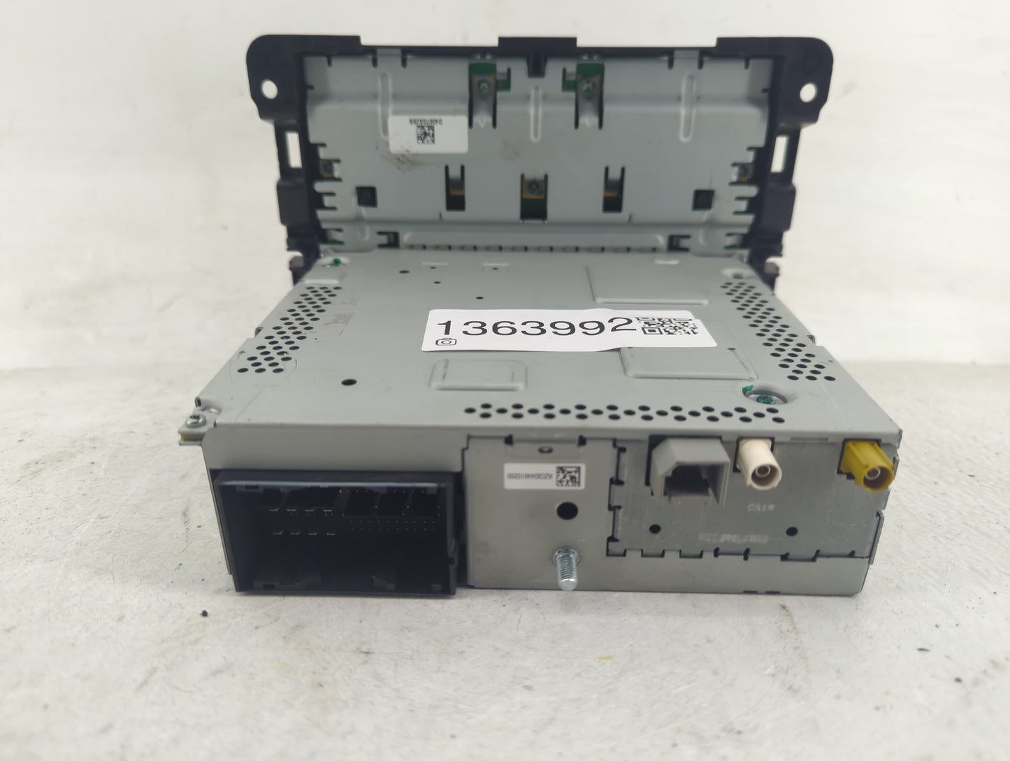 2014 Dodge Ram 1500 Radio AM FM Cd Player Receiver Replacement P/N:P68226683AA Fits OEM Used Auto Parts - Oemusedautoparts1.