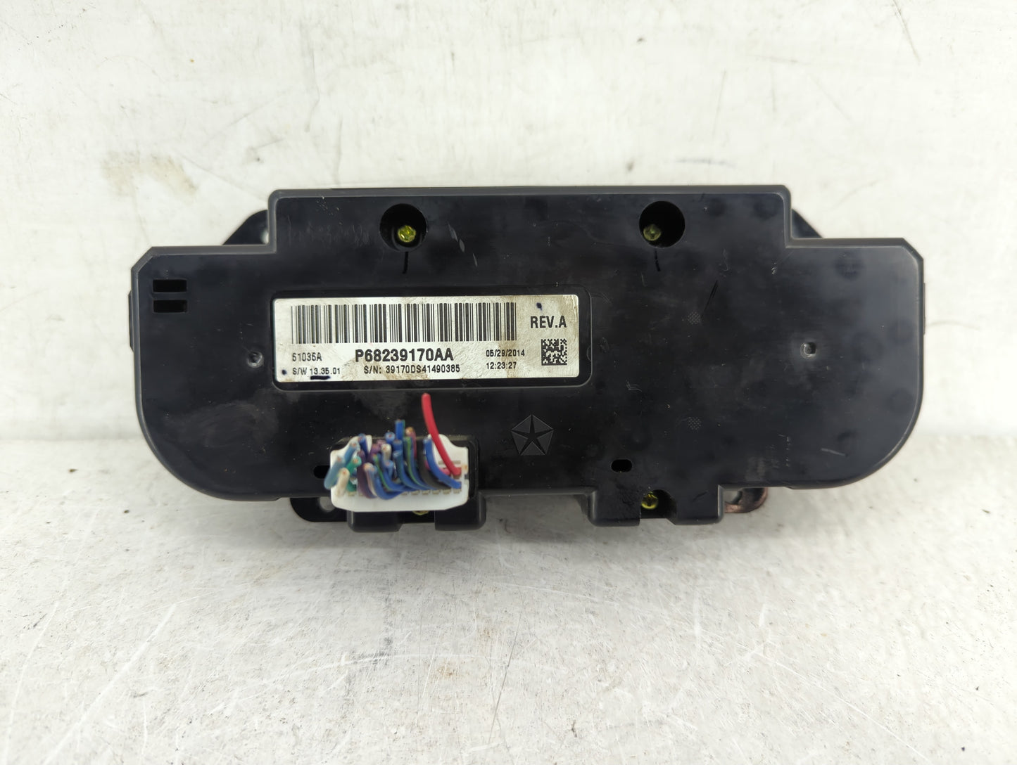 2014 Dodge Ram 1500 Climate Control Module Temperature AC/Heater Replacement P/N:68239170AA Fits OEM Used Auto Parts - Oemus