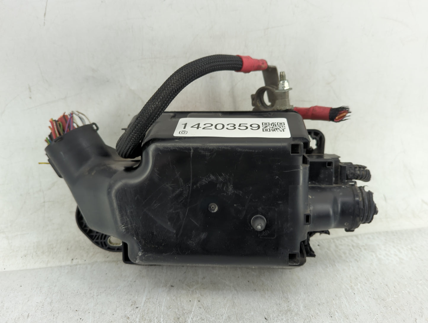 2014-2017 Fiat 500 Fusebox Fuse Box Panel Relay Module P/N:51890355 Fits Fits 2014 2015 2016 2017 OEM Used Auto Parts - Oemu