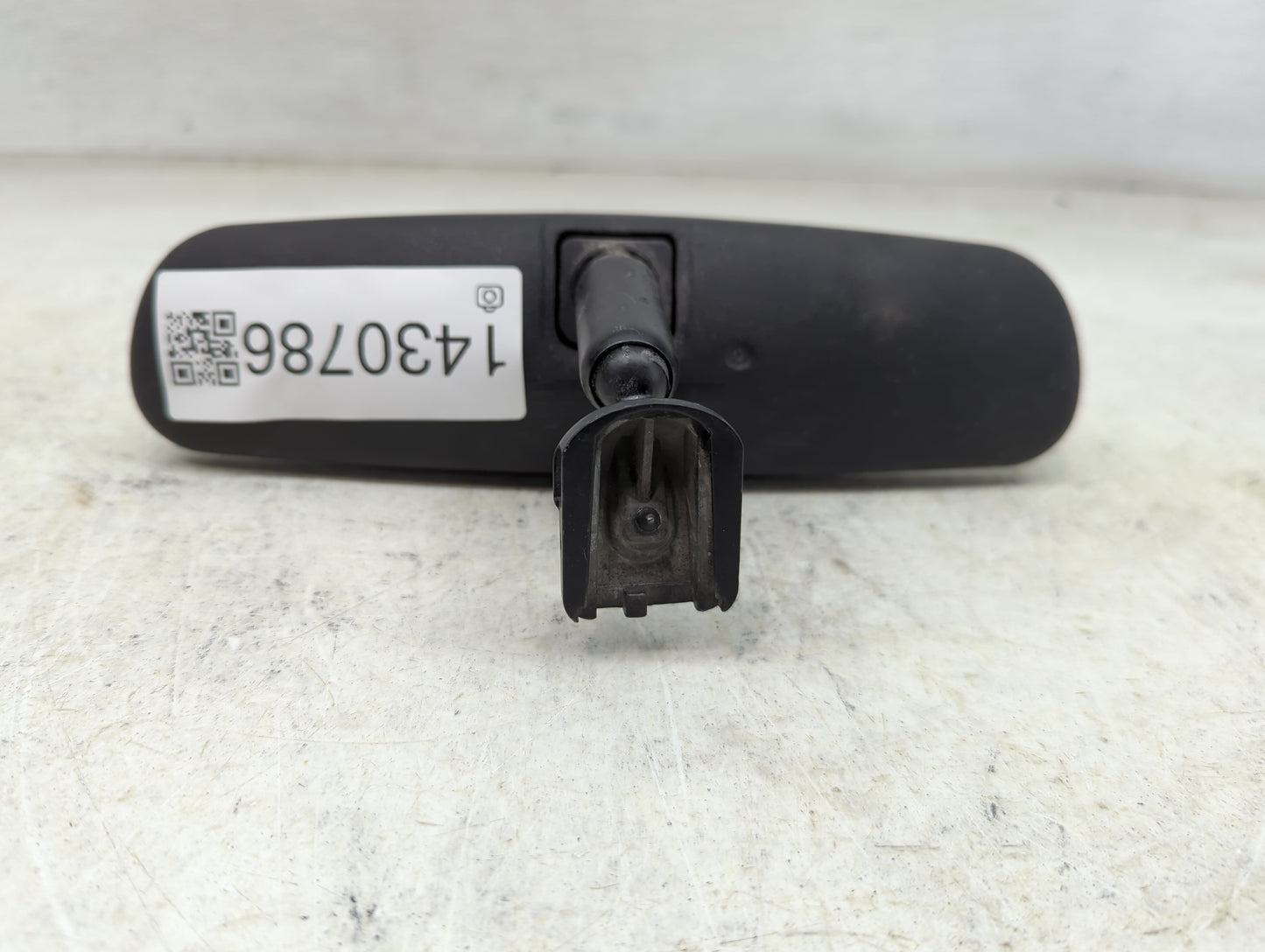 2014 Fiat 500 Interior Rear View Mirror Replacement OEM Fits OEM Used Auto Parts - Oemusedautoparts1.com
