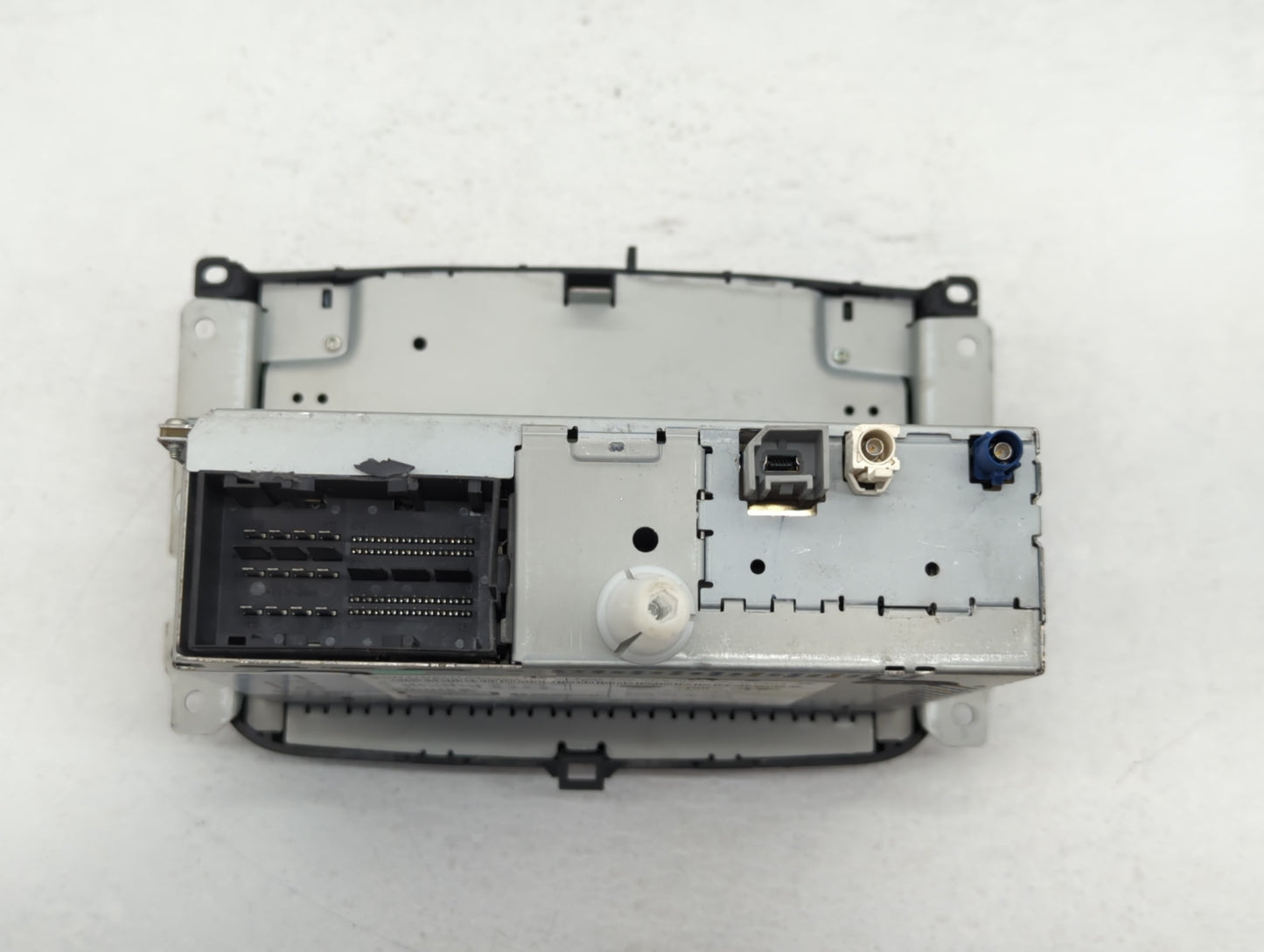 2014 Fiat 500 Am Fm Cd Player Radio Receiver - Oemusedautoparts1.com