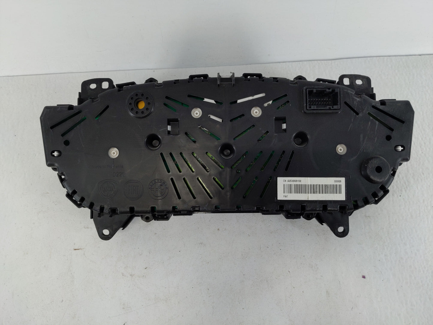 2014 Fiat 500l Instrument Cluster Speedometer Gauges P/N:1968387 Fits Fits 2012 2013 2015 2016 2017 OEM Used Auto Parts - Oe