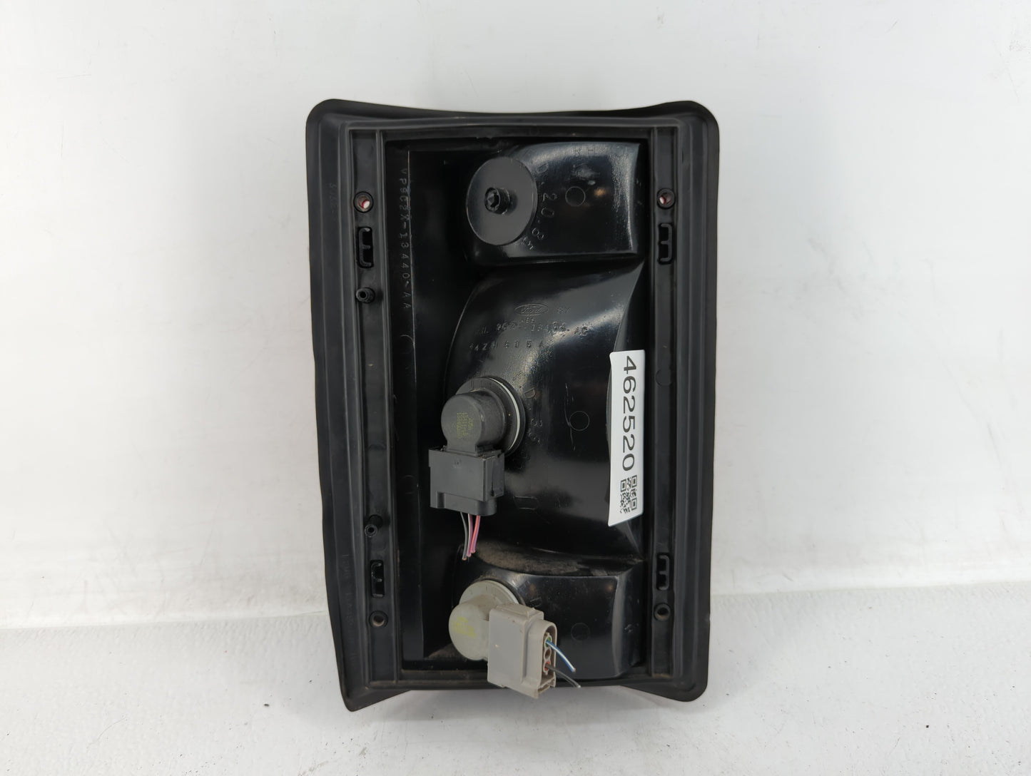 2005-2014 Ford E-250 Tail Light Assembly Passenger Right OEM P/N:44ZH815A 9C24-13404-AC Fits OEM Used Auto Parts - Oemusedau