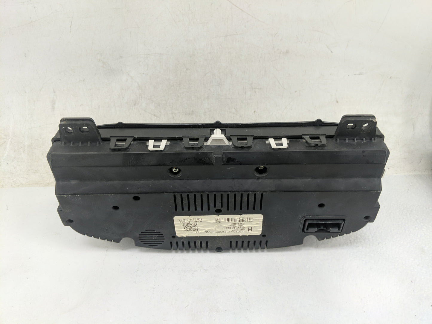 2014 Ford Edge Instrument Cluster Speedometer Gauges P/N:ET4T-10849-HL Miles:138K Fits OEM Used Auto Parts - Oemusedautopart