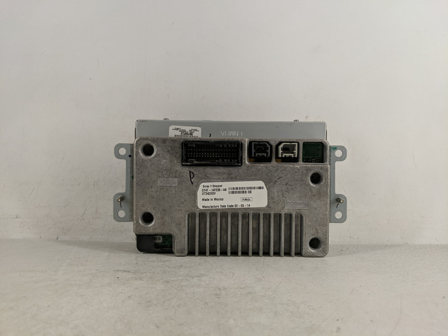 2012-2014 Ford Edge Information Display Screen - Oemusedautoparts1.com