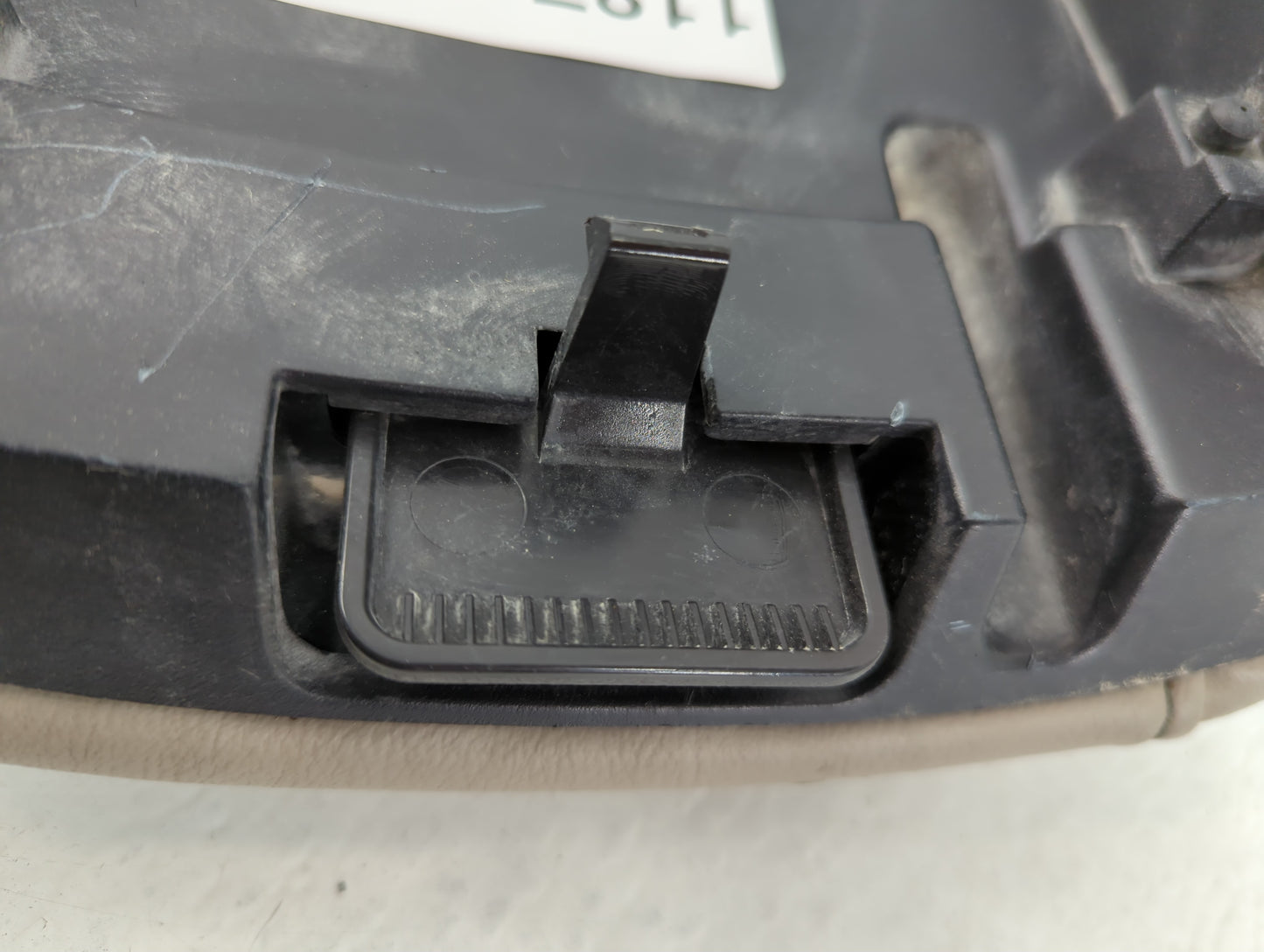 2013-2014 Ford Edge Center Console Armrest Cover Lid Fits Fits 2013 2014 OEM Used Auto Parts - Oemusedautoparts1.com