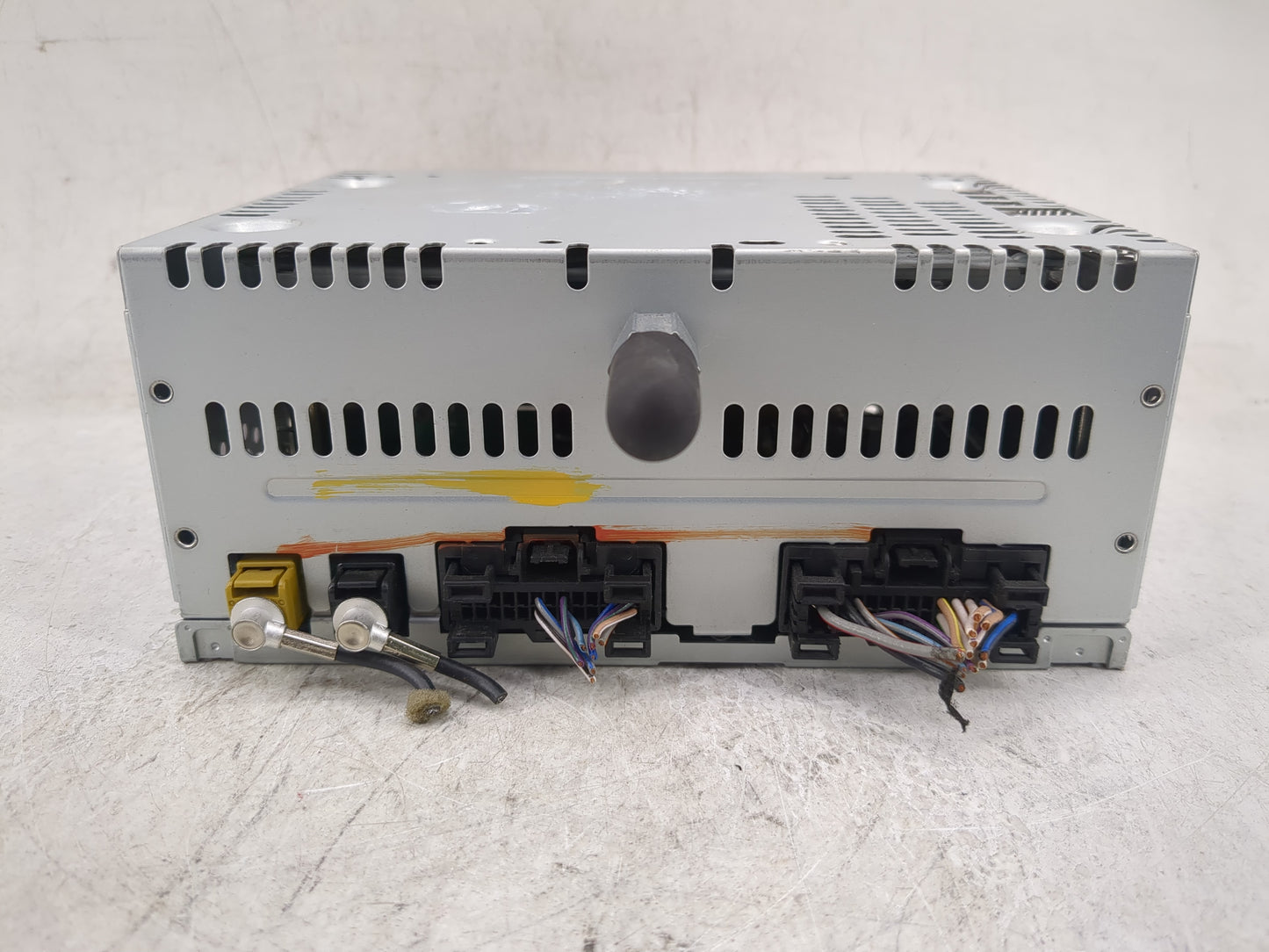 2014 Ford Edge Radio AM FM Cd Player Receiver Replacement P/N:ET4T-19C107-MA Fits Fits 2015 OEM Used Auto Parts - Oemusedaut