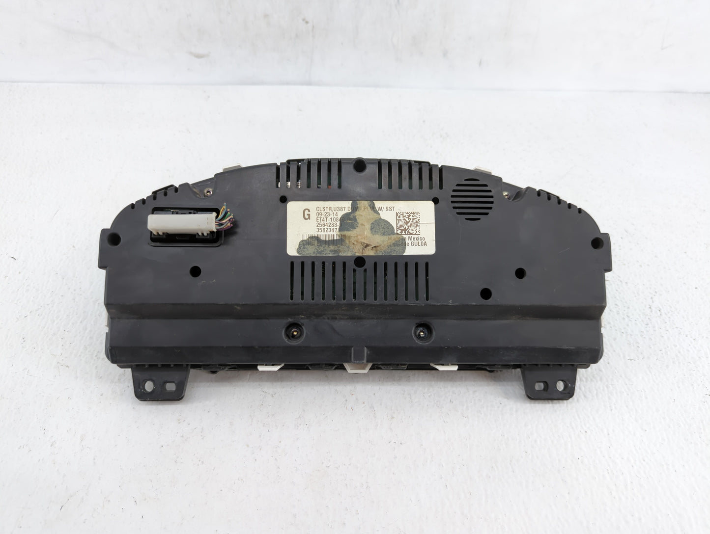 2014 Ford Edge Instrument Cluster Speedometer Gauges P/N:ET4T-10849-GL ET4T-10849-GJ Fits OEM Used Auto Parts - Oemusedautop