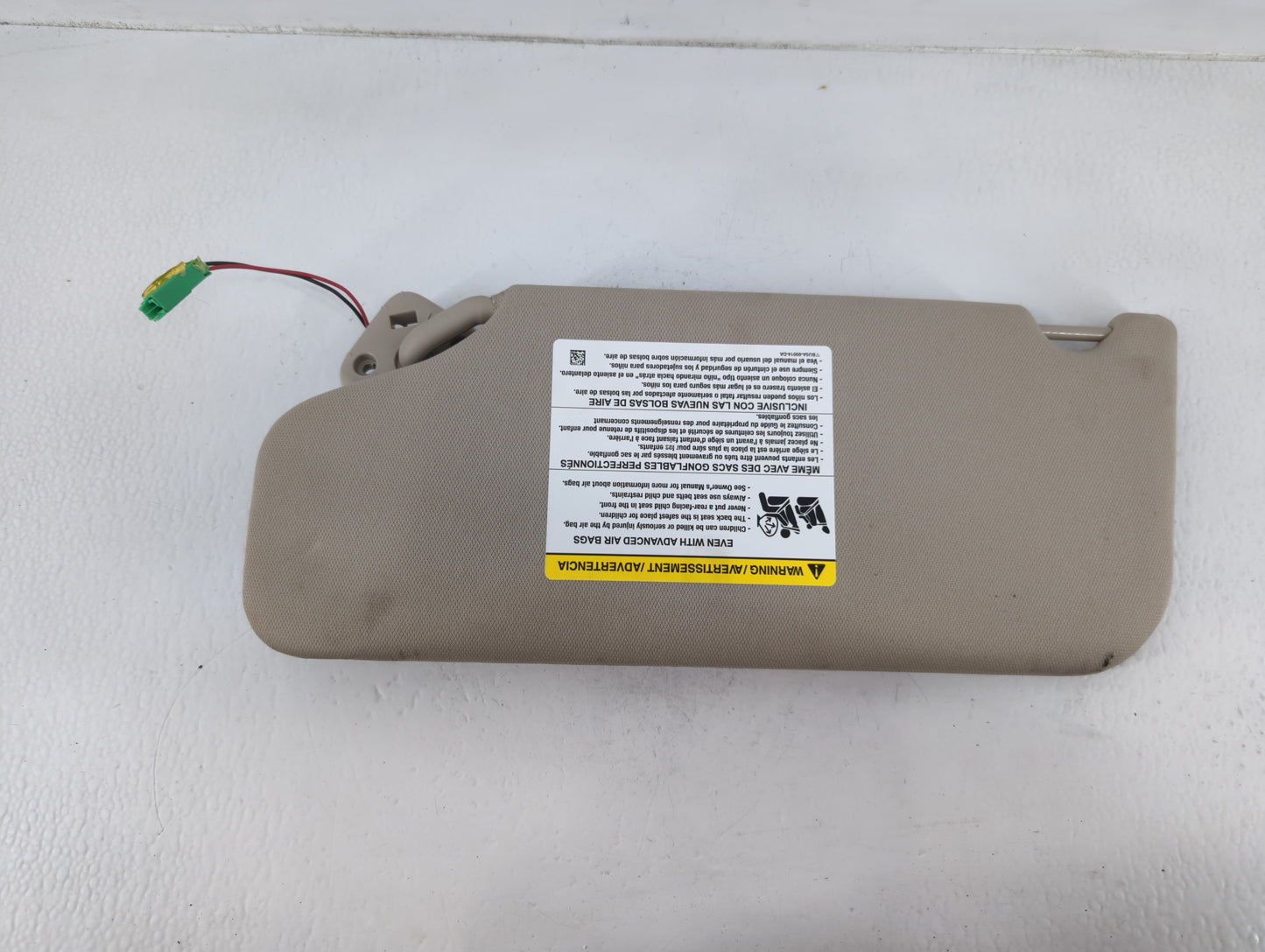 2011-2014 Ford Edge Sun Visor Shade Replacement Passenger Right Mirror Fits Fits 2011 2012 2013 2014 2015 OEM Used Auto Part