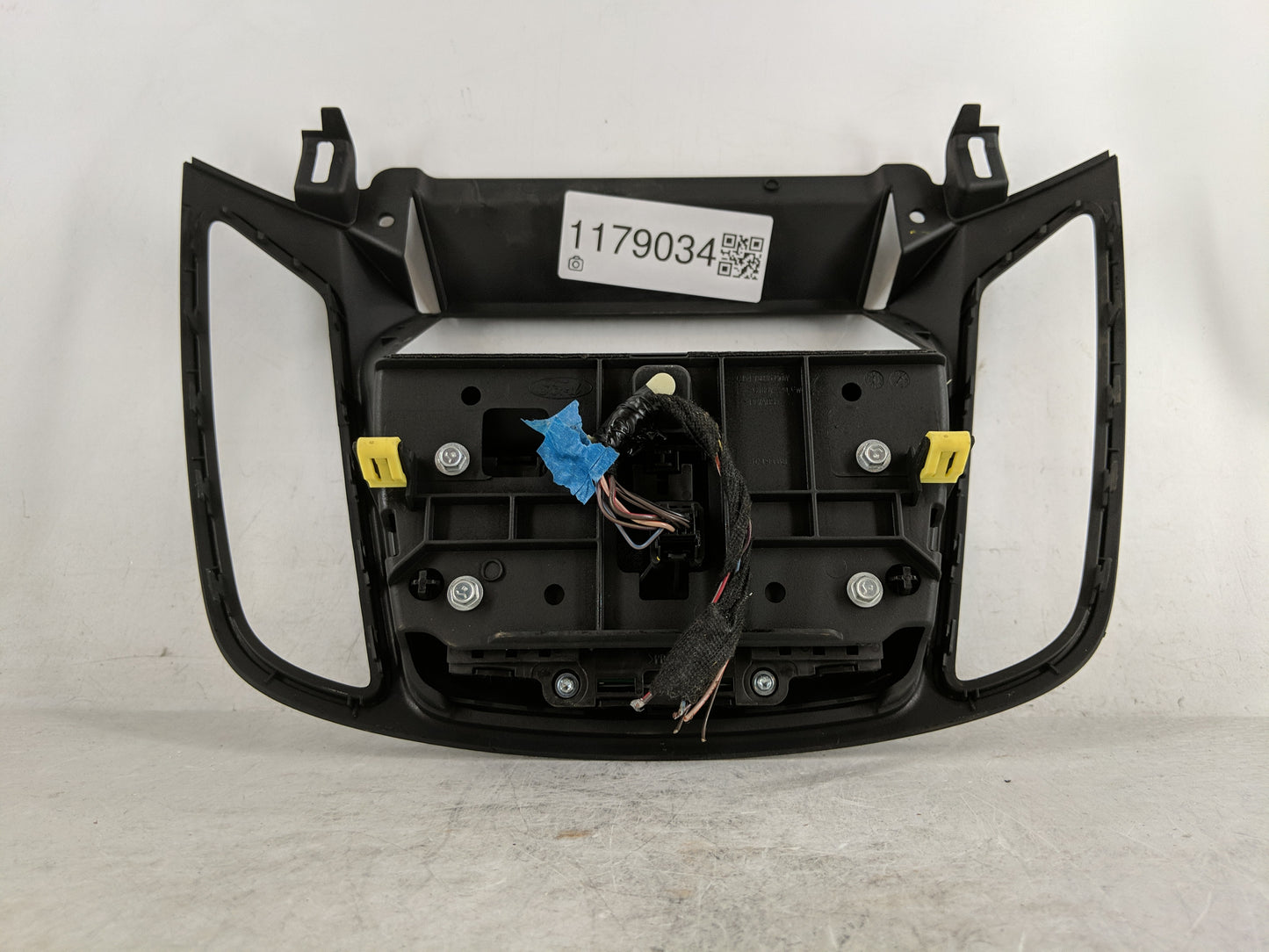 2013-2016 Ford Escape Radio AM FM Cd Player Receiver Replacement P/N:CJ54-18835-CCW Fits Fits 2013 2014 2015 2016 OEM Used A