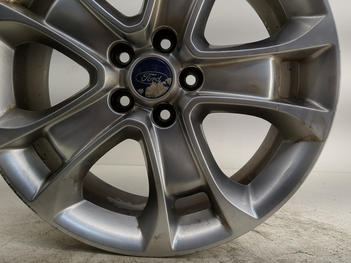 2013-2016 Ford Escape Oem Wheel Rim 1247557 - Oemusedautoparts1.com