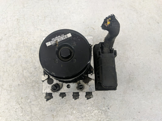 2013-2015 Ford Escape ABS Pump Control Module Replacement P/N:CV61-2C405-AE Fits Fits 2013 2014 2015 OEM Used Auto Parts