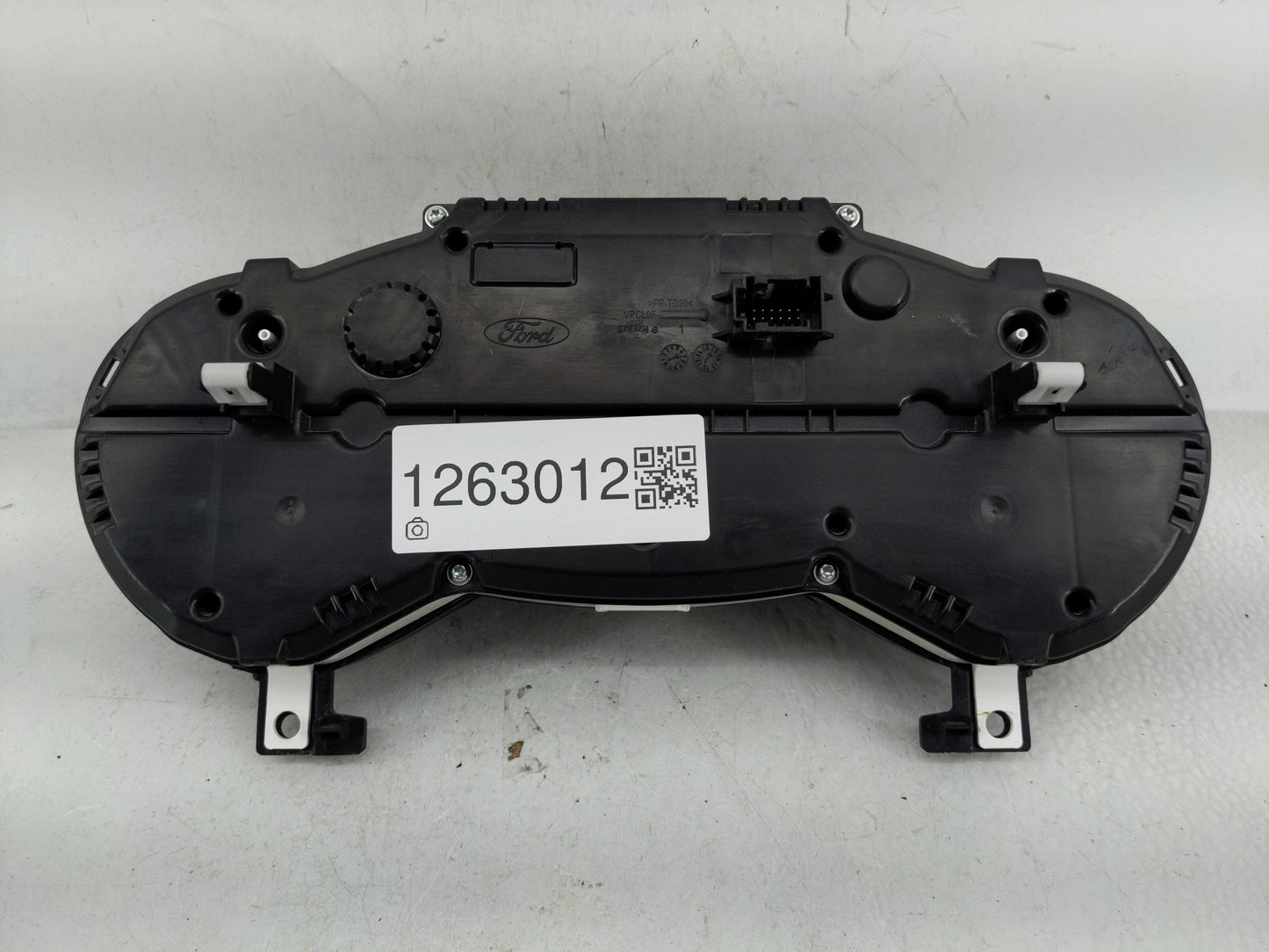 2014 Ford Escape Instrument Cluster Speedometer Gauges P/N:5DTH61193B Fits OEM Used Auto Parts - Oemusedautoparts1.com