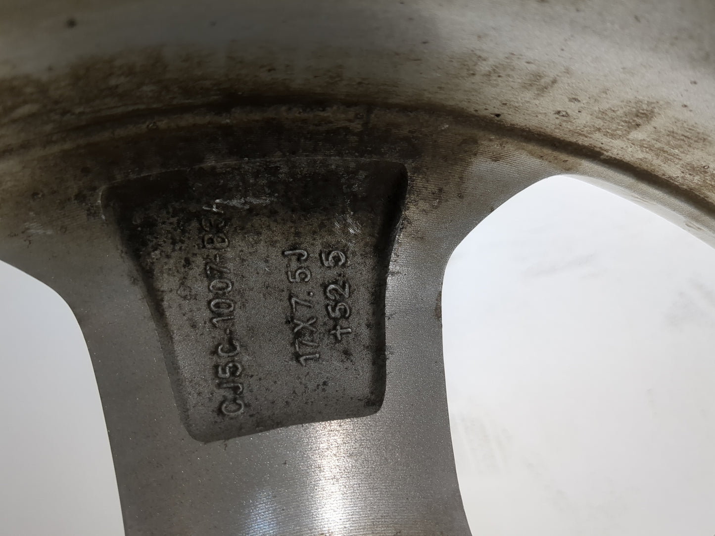 2013-2016 Ford Escape Oem Wheel Rim 1305485 - Oemusedautoparts1.com