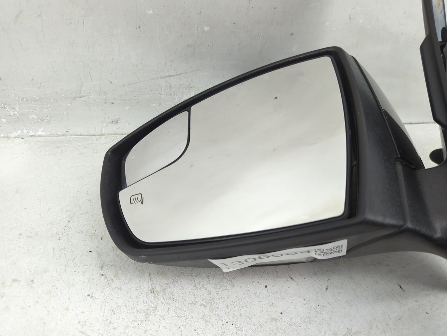 2013-2016 Ford Escape Driver Side View Mirror - Left Door Mirror OEM Used - Oemusedautoparts1.com