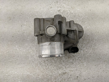 2013-2016 Ford Escape Throttle Body P/N:7S7G-9F991-CA Fits Fits 2013 2014 2015 2016 2017 2018 2019 OEM Used Auto Parts