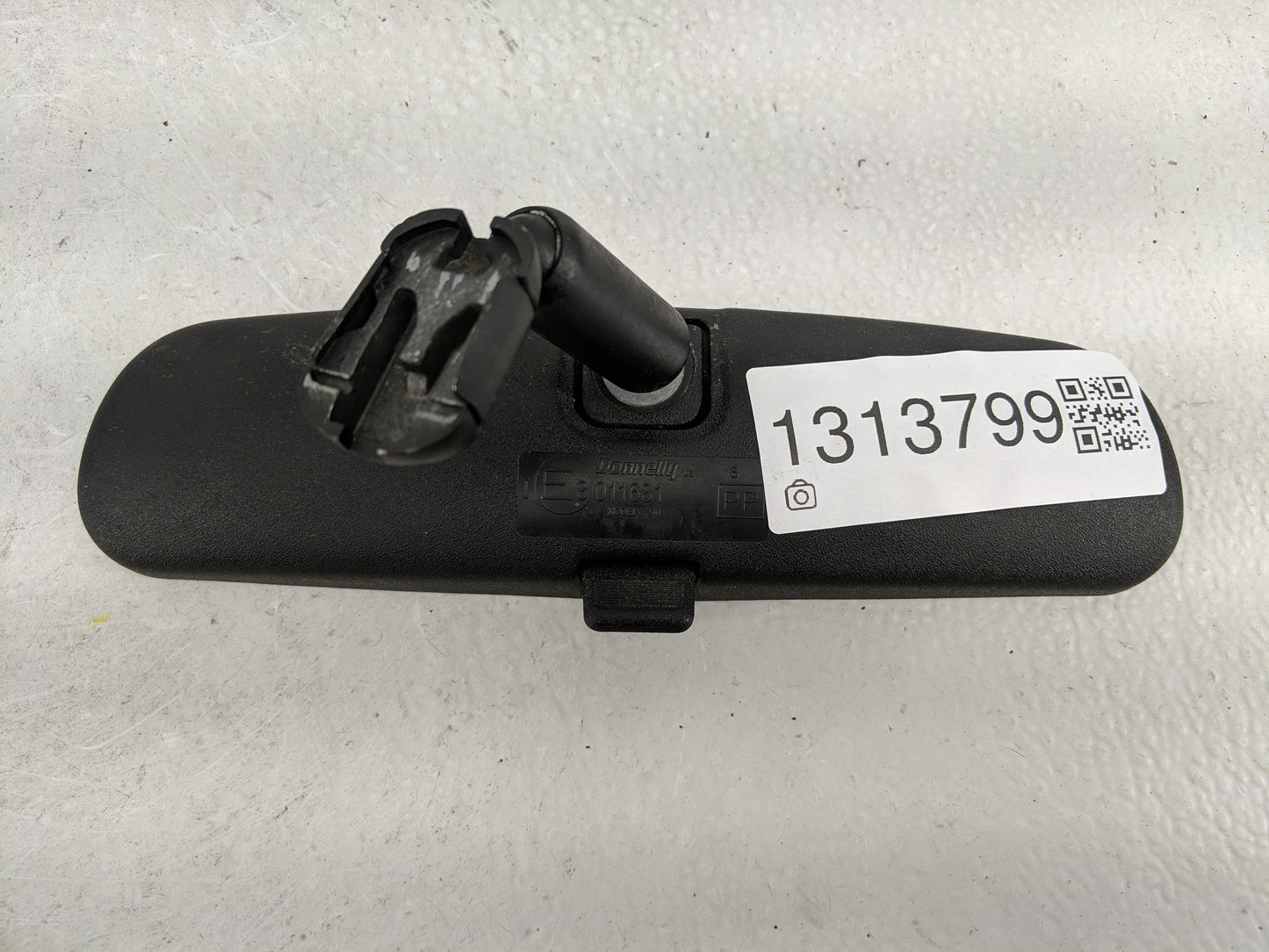 2001-2016 Ford Escape Interior Rear View Mirror Replacement OEM P/N:E8011681 Fits OEM Used Auto Parts - Oemusedautoparts1.co
