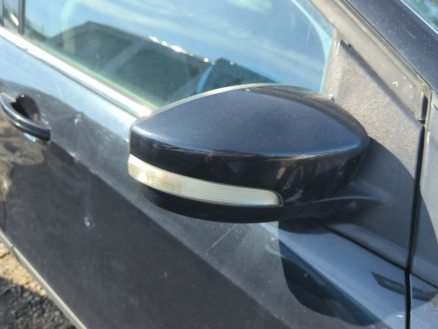 2013-2016 Ford Escape Passenger Side View Mirror - Right Door Mirror OEM Used - Oemusedautoparts1.com