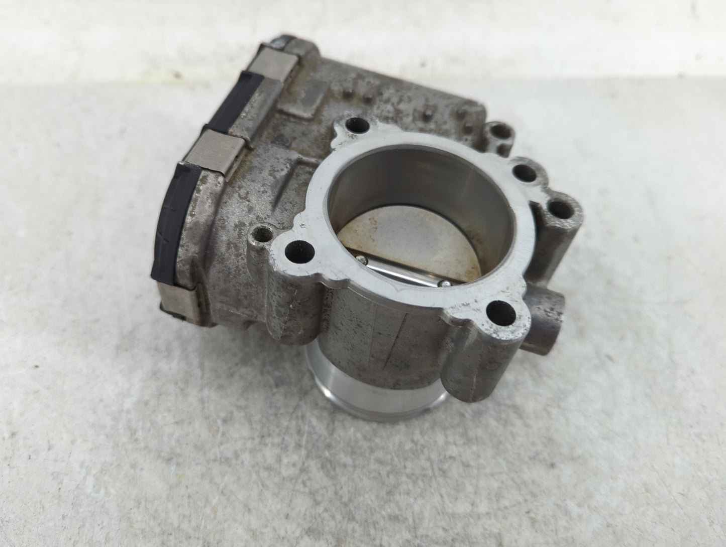 2013-2016 Ford Escape Throttle Body P/N:7S7G-9F991-CA CF335, 0280750 Fits Fits 2013 2014 2015 2016 2017 2018 2019 OEM Used A