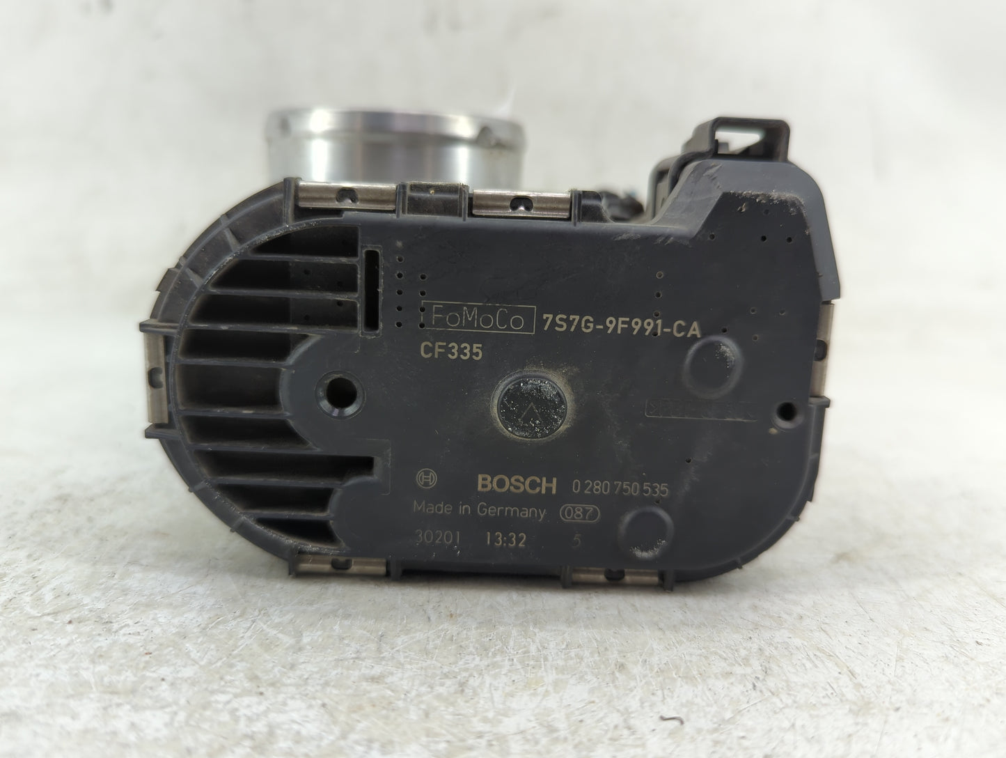 2013-2016 Ford Escape Throttle Body P/N:7S7G-9F991-CA 0280750535 Fits Fits 2013 2014 2015 2016 2017 2018 2019 OEM Used Auto