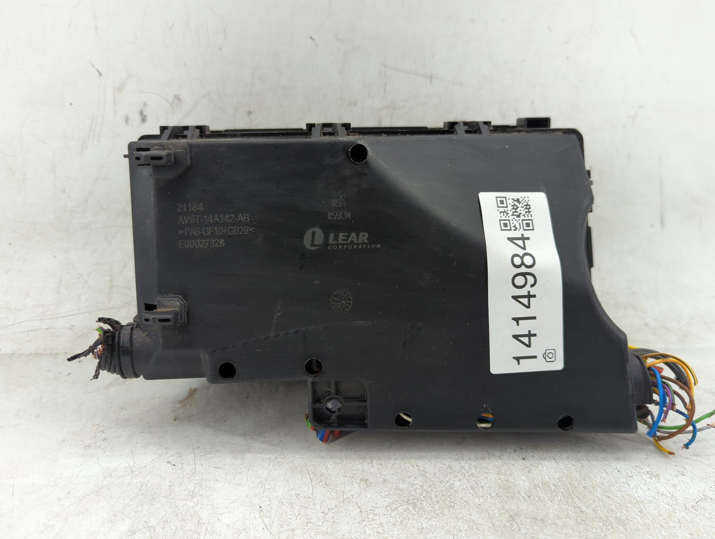 2013-2016 Ford Escape Fusebox Fuse Box Panel Relay Module P/N:AV6T-14A076-AB 21090000001 Fits Fits 2013 2014 2015 2016 OEM U