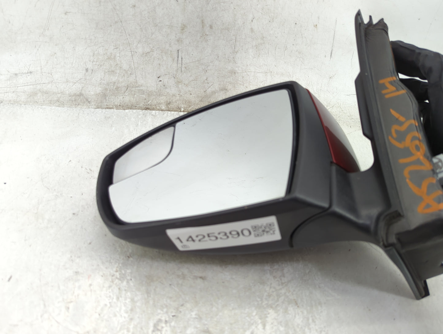 2013-2016 Ford Escape Driver Side View Mirror - Left Door Mirror OEM Used - Oemusedautoparts1.com