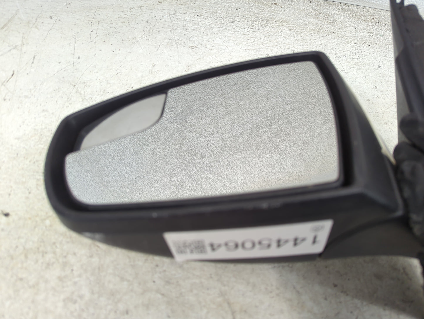 2013-2016 Ford Escape Driver Side View Mirror - Left Door Mirror OEM Used - Oemusedautoparts1.com