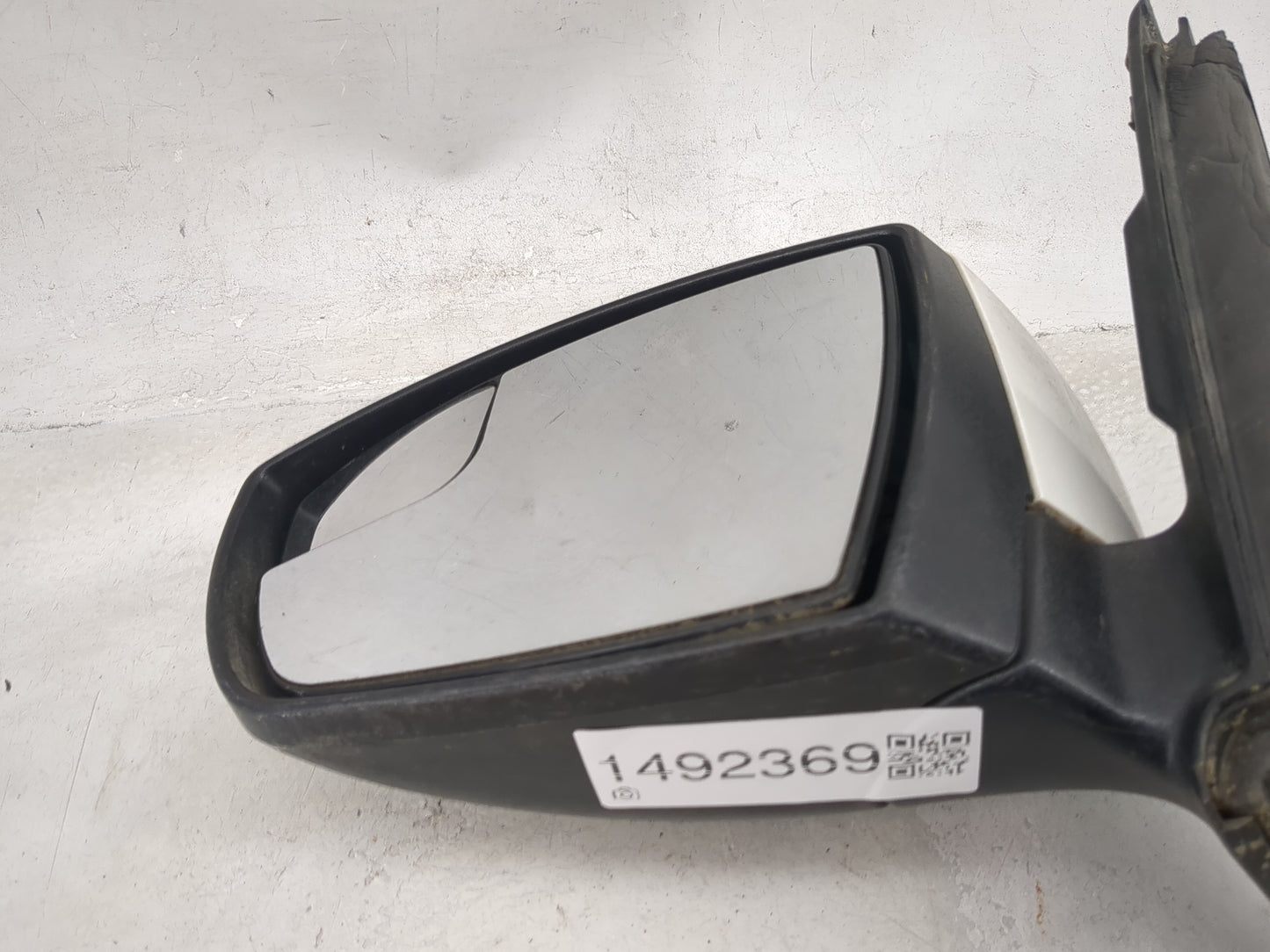 2013-2016 Ford Escape Driver Side View Mirror - Left Door Mirror OEM Used - Oemusedautoparts1.com