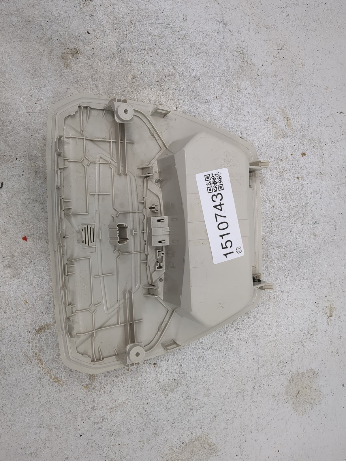 2014 Ford Escape Overhead Roof Console Tan 1510743 - Oemusedautoparts1.com