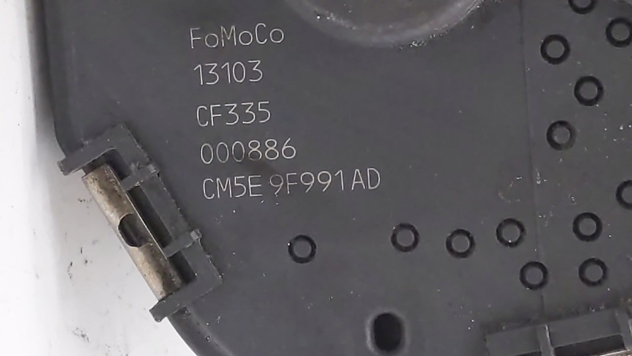 2013-2016 Ford Escape Throttle Body P/N:CM5E-9F991-AD CM5E-9F991-AC Fits Fits 2012 2013 2014 2015 2016 2017 OEM Used Auto Pa