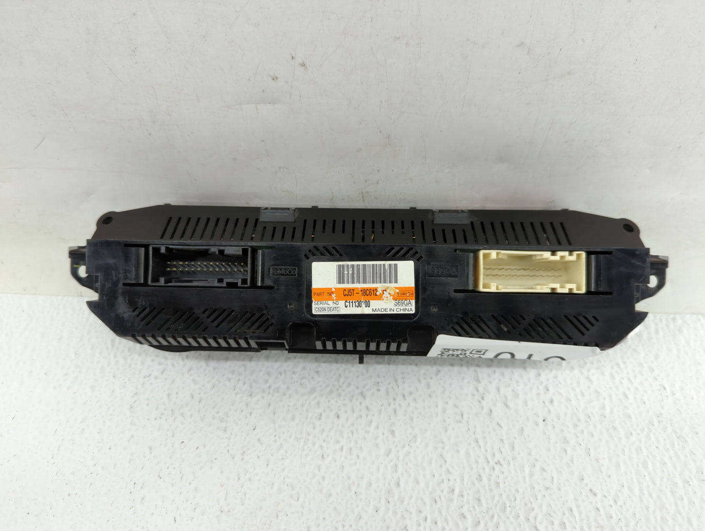 2013-2015 Ford Escape Climate Control Module Temperature AC/Heater Replacement P/N:CJ5T-18C612-BA CJ5T-18C612-BC Fits OEM Us
