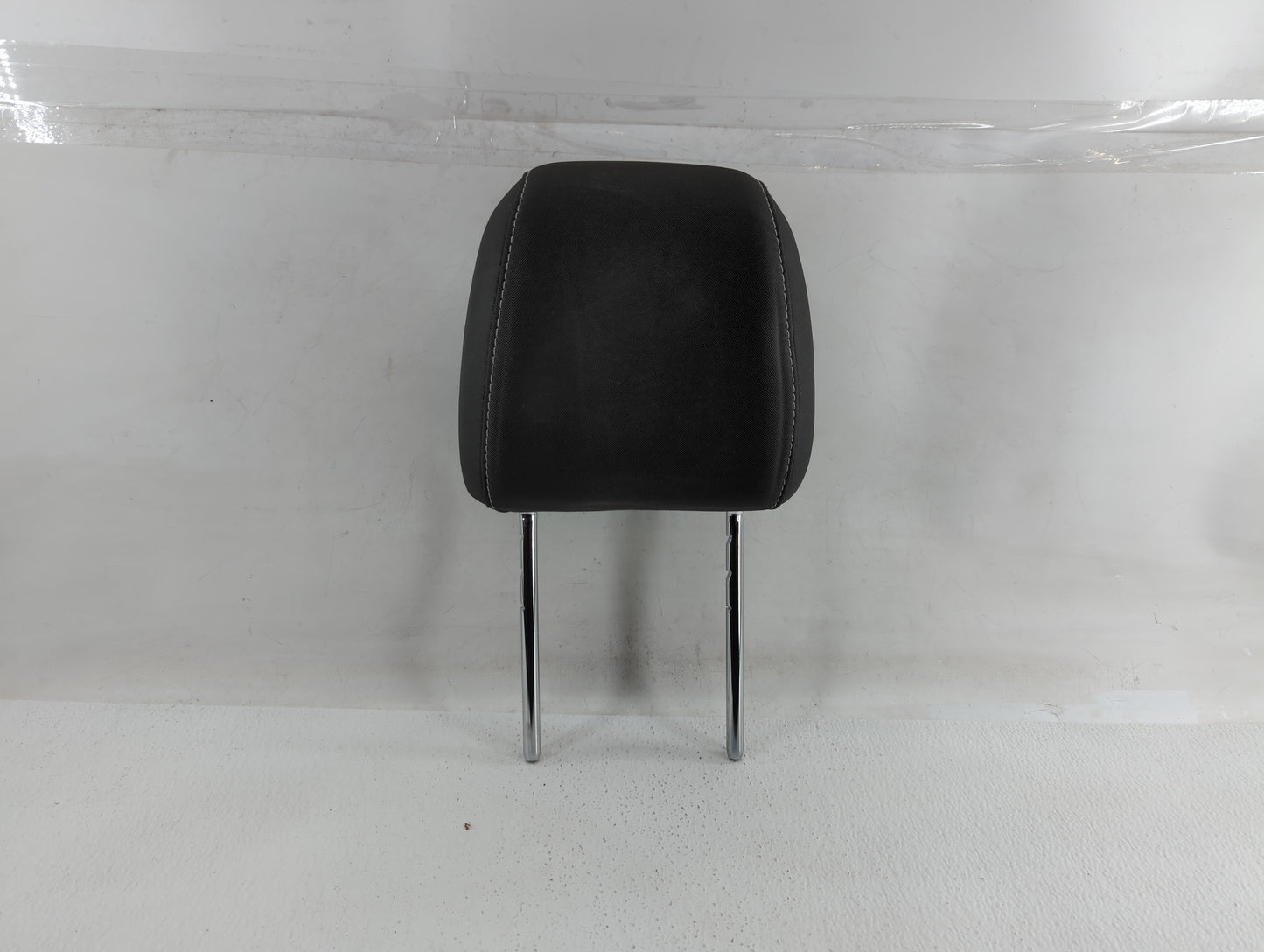 2013-2015 Ford Escape Headrest Head Rest Front Driver Passenger Seat Fits Fits 2013 2014 2015 OEM Used Auto Parts - Oemuseda