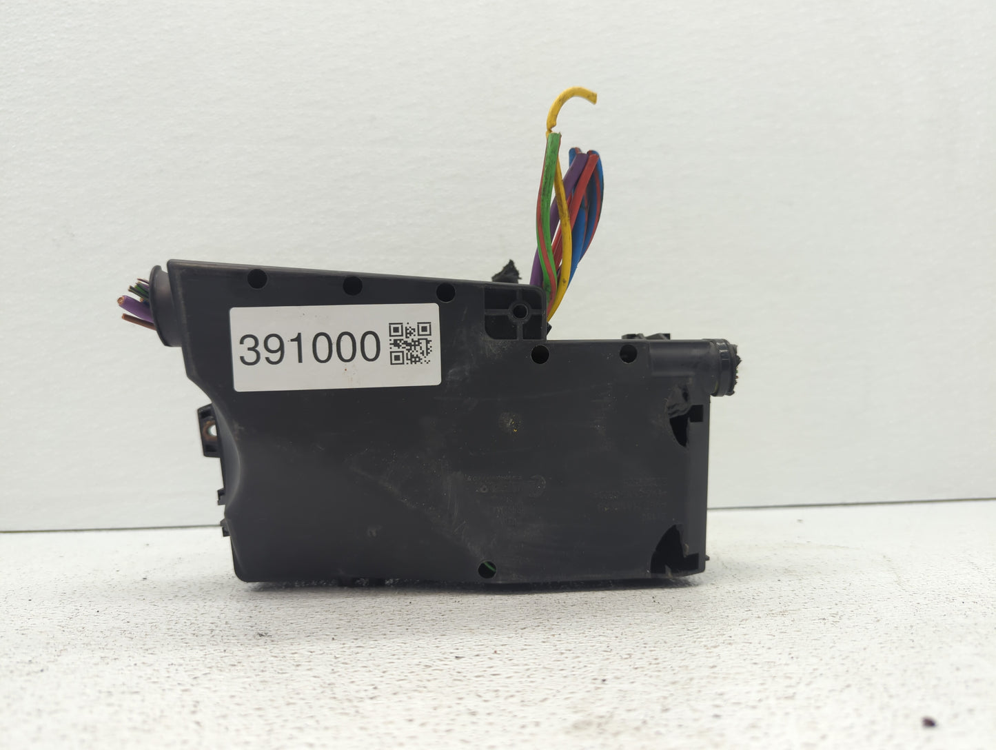 2013-2016 Ford Escape Fusebox Fuse Box Panel Relay Module P/N:AV6T-14A142-AB AV6T-14A067-AD Fits Fits 2013 2014 2015 2016 OE