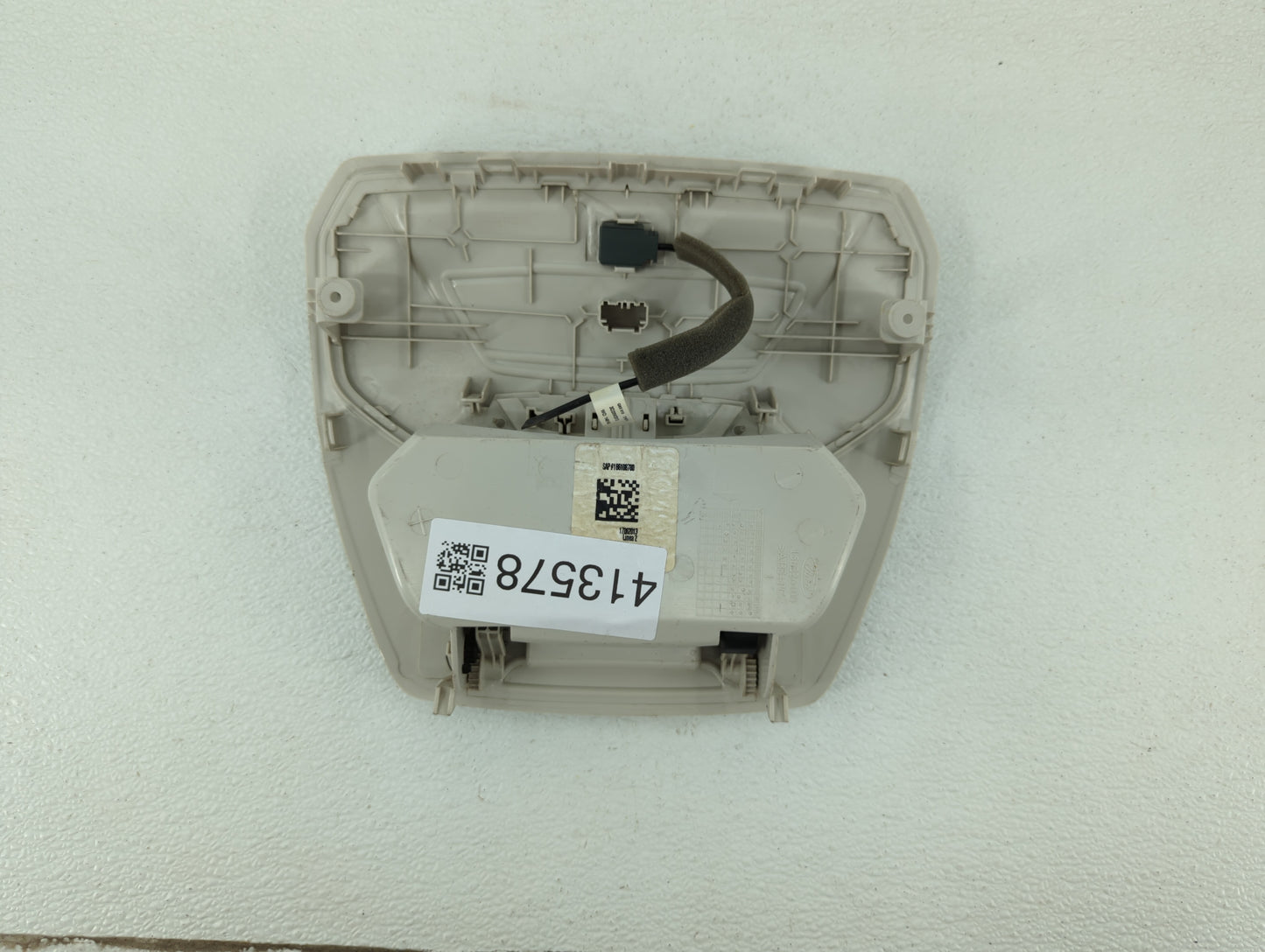 2014 Ford Escape Overhead Roof Console Beige - Oemusedautoparts1.com
