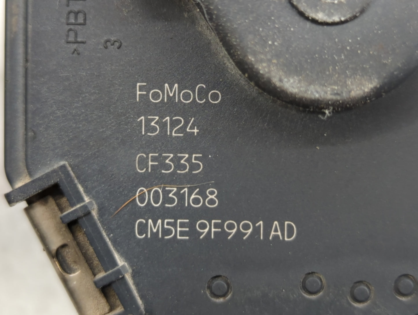 2013-2016 Ford Escape Throttle Body P/N:CM5E-9F991-AD Fits Fits 2012 2013 2014 2015 2016 2017 OEM Used Auto Parts - Oemuseda