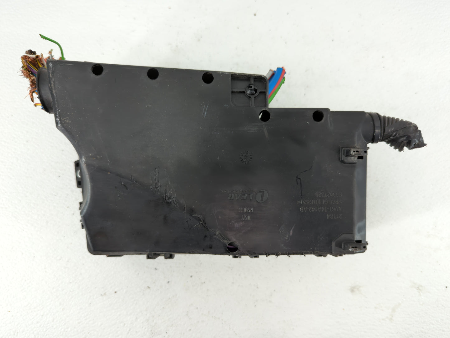 2013-2016 Ford Escape Fusebox Fuse Box Panel Relay Module P/N:AV6T-14A067-AC Fits Fits 2013 2014 2015 2016 OEM Used Auto Par