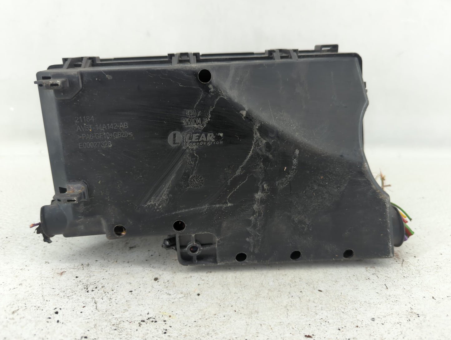 2013-2016 Ford Escape Fusebox Fuse Box Panel Relay Module P/N:AV6T-14A067-AD Fits Fits 2013 2014 2015 2016 OEM Used Auto Par
