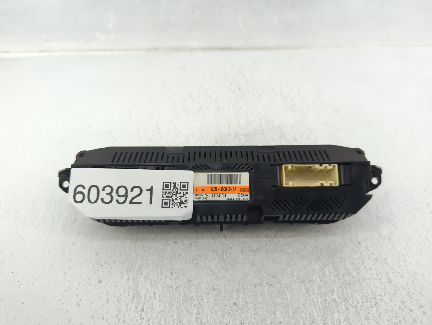 2013-2015 Ford Escape Climate Control Module Temperature AC/Heater Replacement P/N:CJ5T-18C612-BA Fits Fits 2013 2014 2015 O