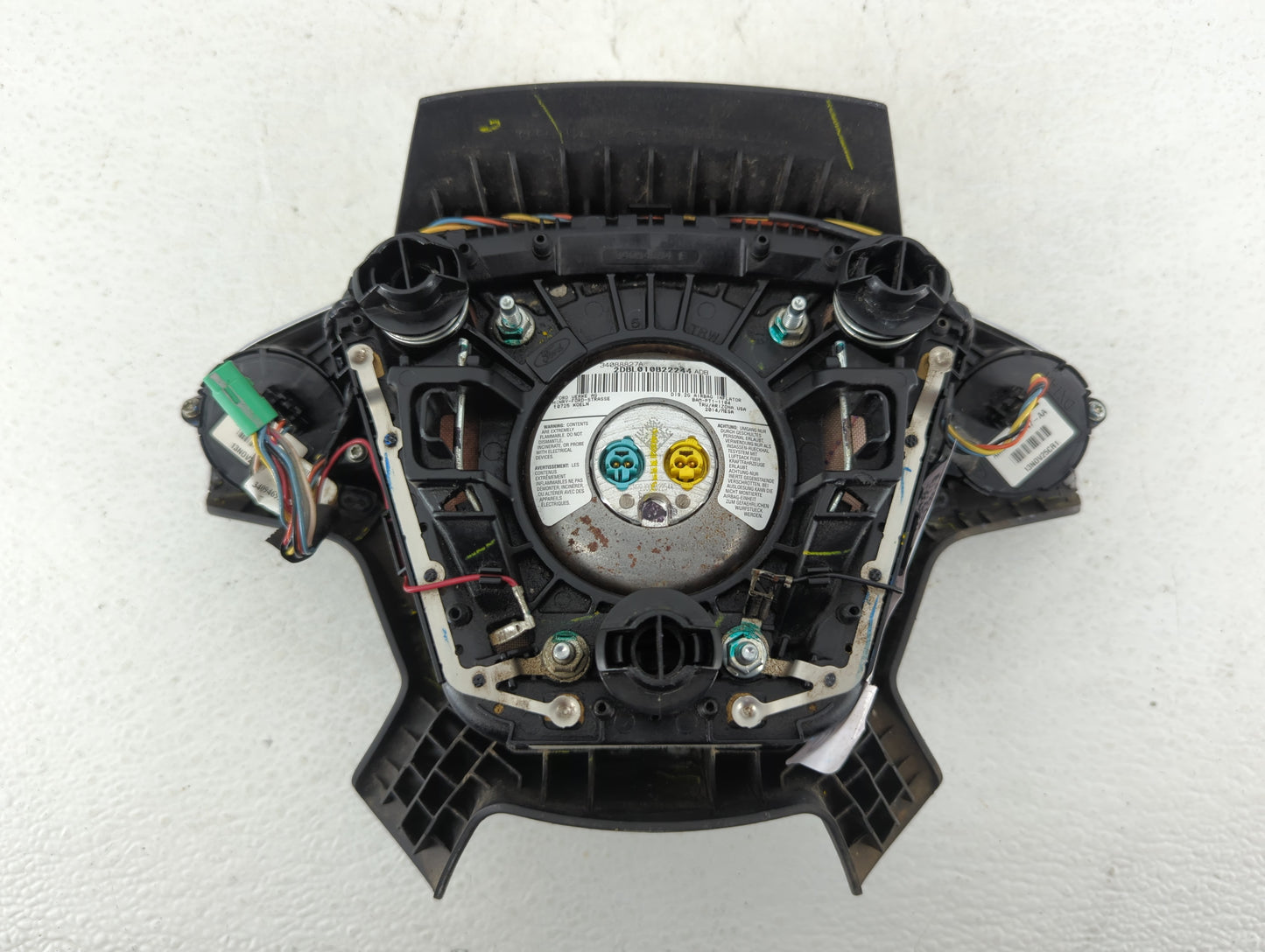 2013-2014 Ford Escape Air Bag Driver Left Steering Wheel Mounted P/N:CJ54 A042B85 Fits Fits 2013 2014 OEM Used Auto Parts -