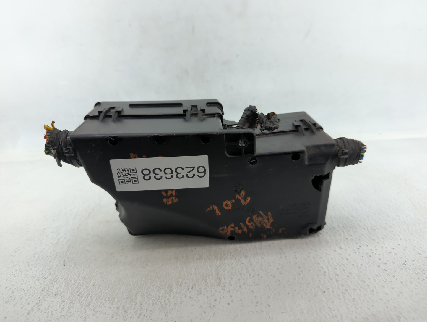2013-2016 Ford Escape Fusebox Fuse Box Panel Relay Module P/N:AV6T-14A067-AD Fits Fits 2013 2014 2015 2016 OEM Used Auto Par