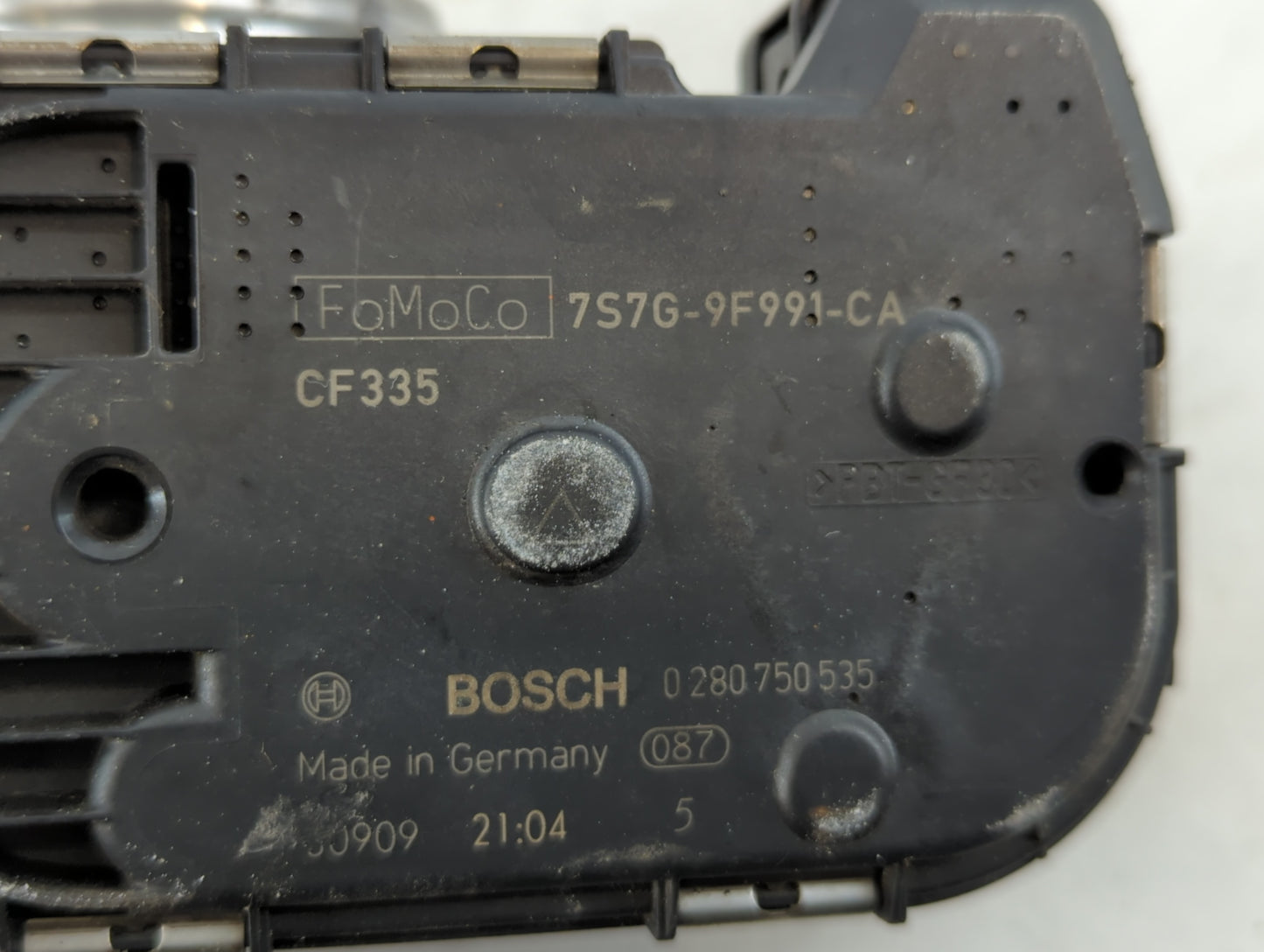 2013-2016 Ford Escape Throttle Body P/N:7S7G-9F991-CA Fits Fits 2013 2014 2015 2016 2017 2018 2019 OEM Used Auto Parts - Oem