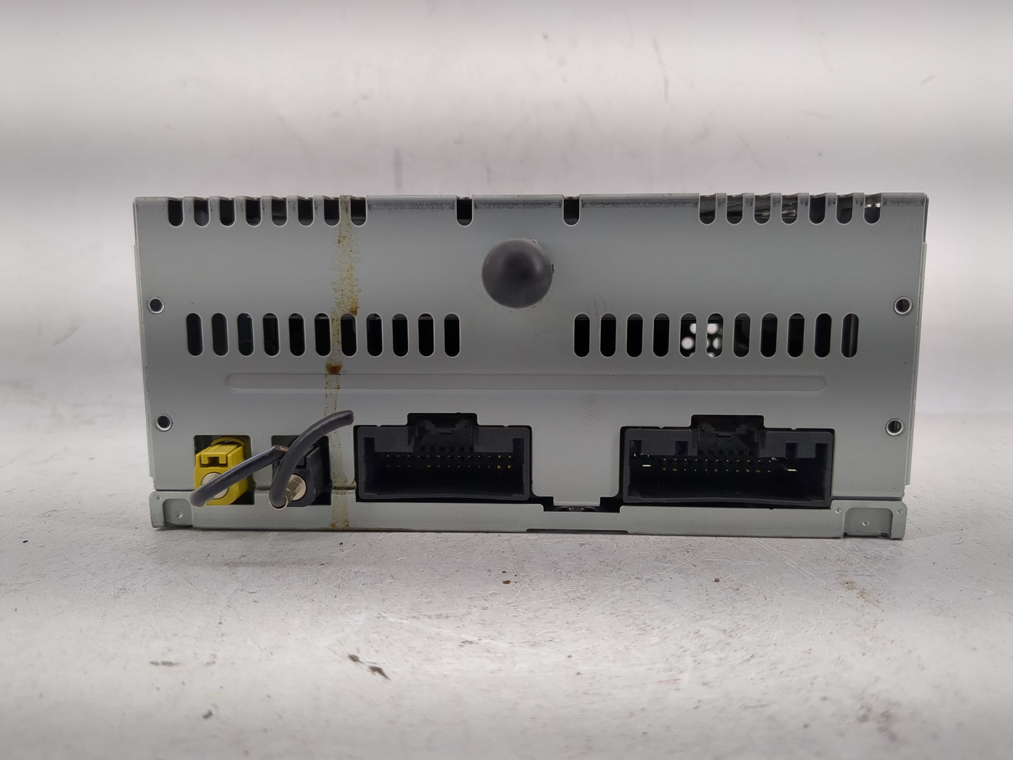 2014 Ford Explorer Radio AM FM Cd Player Receiver Replacement P/N:EB5T-19C107-FA Fits OEM Used Auto Parts - Oemusedautoparts