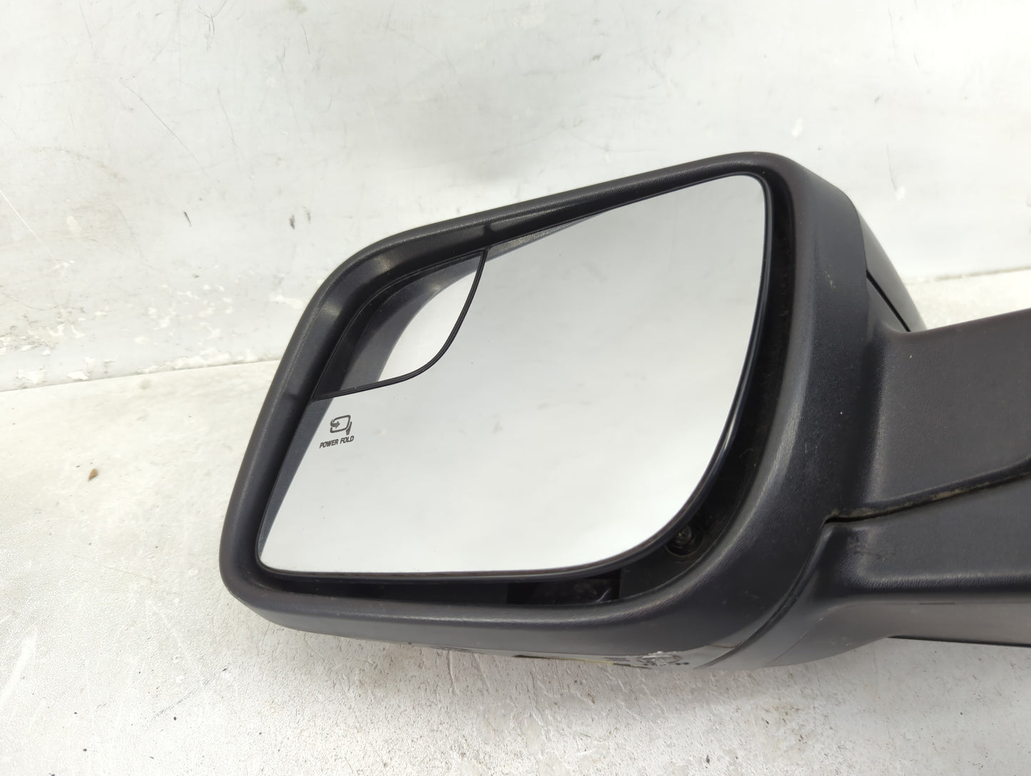2011-2015 Ford Explorer Driver Side View Mirror - Left Door Mirror OEM Used - Oemusedautoparts1.com