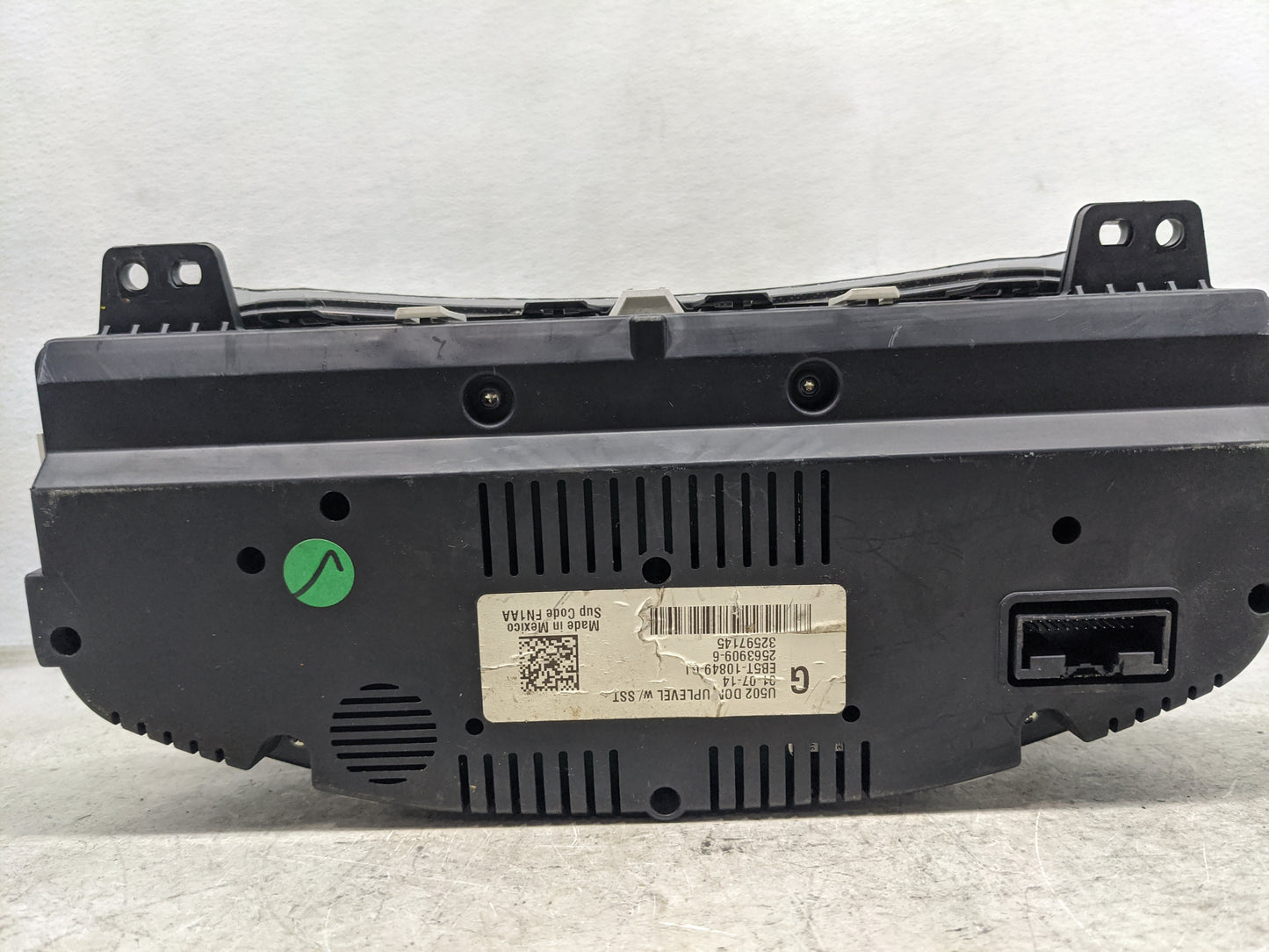 2014-2015 Ford Explorer Instrument Cluster Speedometer Gauges P/N:EB5T-10849-GA EB5T-10849-GL Miles:120K Fits Fits 2014 2015
