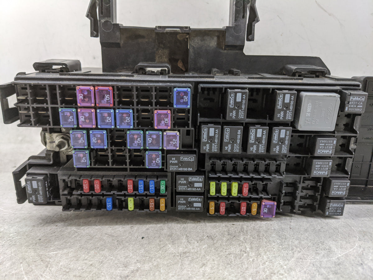 2014 Ford Explorer Fusebox Fuse Box Panel Relay Module P/N:8T2T-14B192-BA 8T2T-14B192-AA Fits Fits 2015 OEM Used Auto Parts