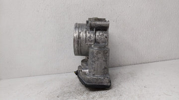 2011-2019 Ford Explorer Throttle Body P/N:AT4E-9F991-EL AT4E-EH Fits Fits 2011 2012 2013 2014 2015 2016 2017 2018 2019 OEM Used Auto Parts