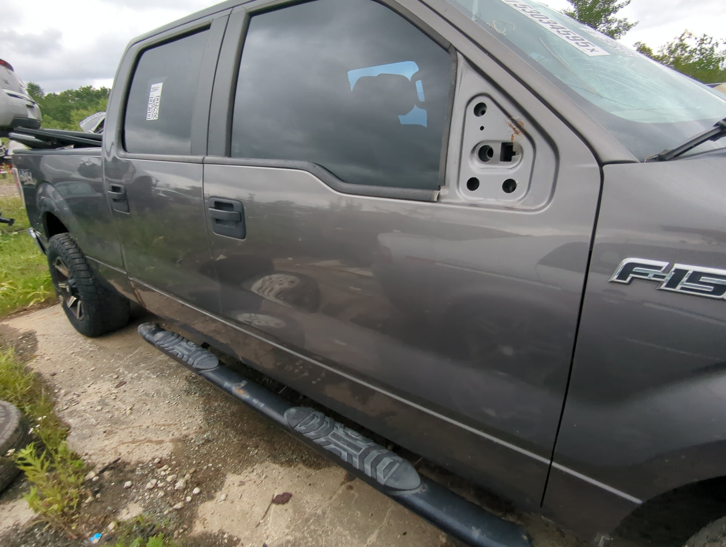 2009-2014 Ford F-150 Passenger Front Door Oem - Oemusedautoparts1.com