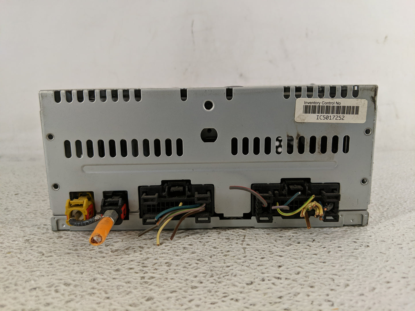 2014 Ford F-150 Radio AM FM Cd Player Receiver Replacement Fits OEM Used Auto Parts - Oemusedautoparts1.com